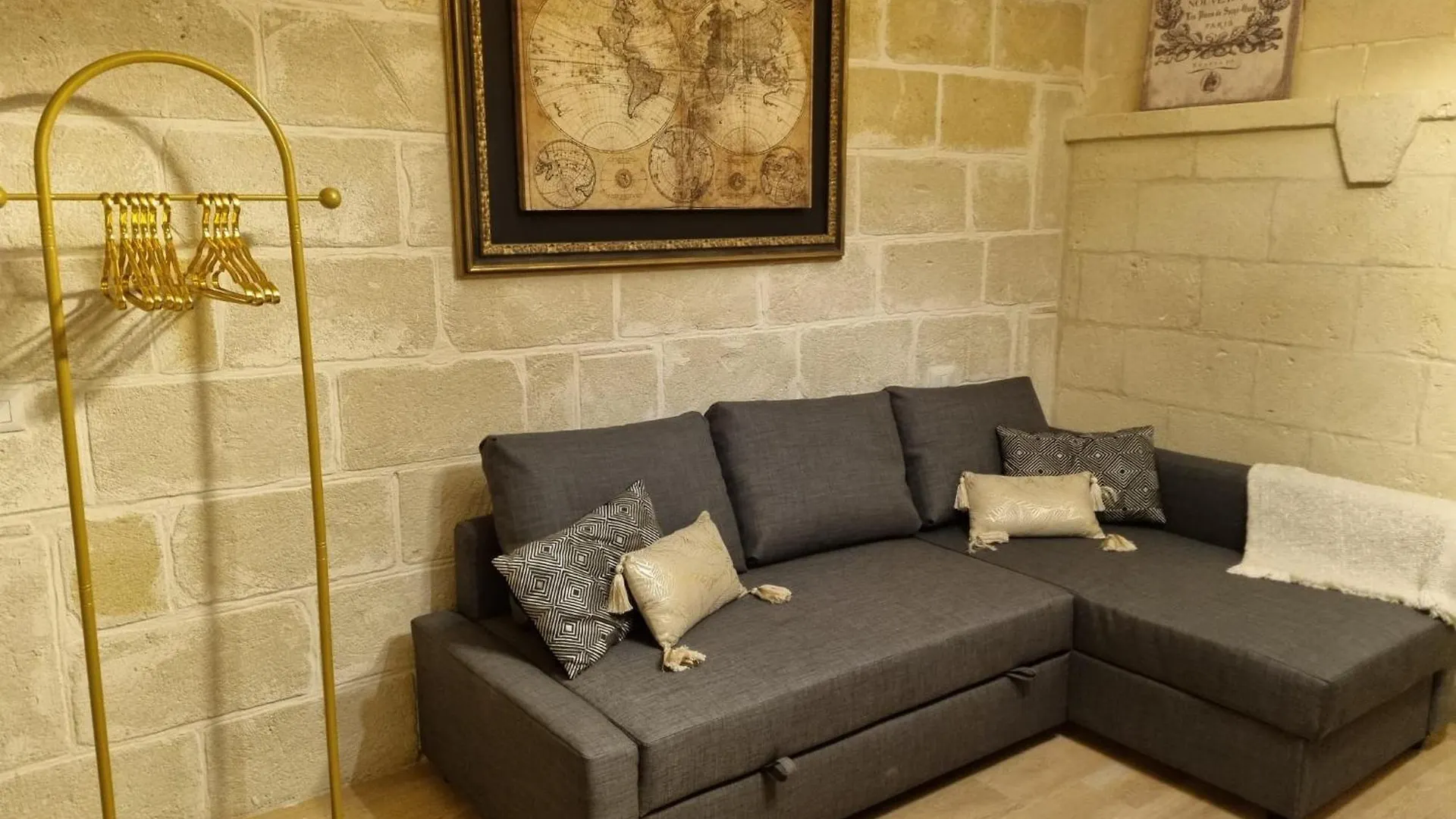 Apartment Ferienwohnung Psyche' Domus Bari Italien